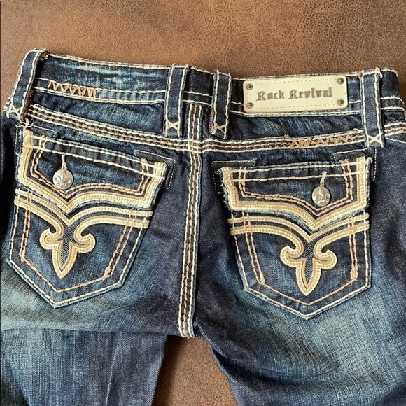 Jeans - Picture 3 of 15